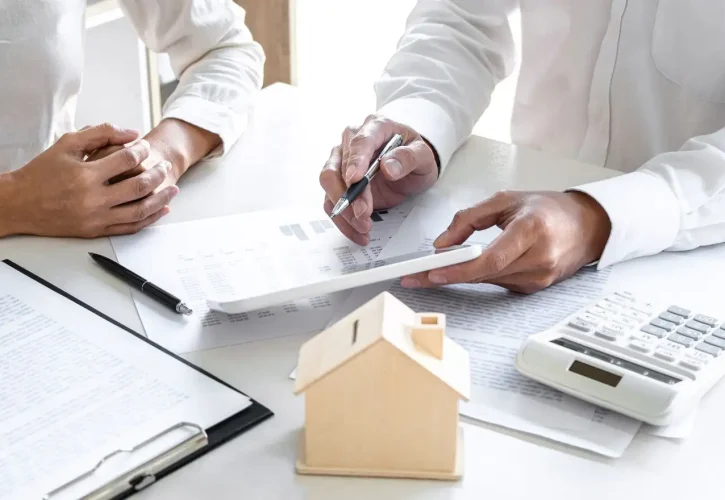 Dein Weg zur erfolgreichen Immobiliardarlehensvermittlung: Prüfungstermine und Fragen im Fokus​