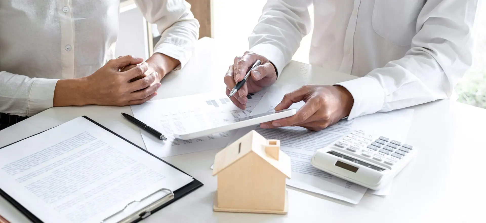 Dein Weg zur erfolgreichen Immobiliardarlehensvermittlung: Prüfungstermine und Fragen im Fokus​