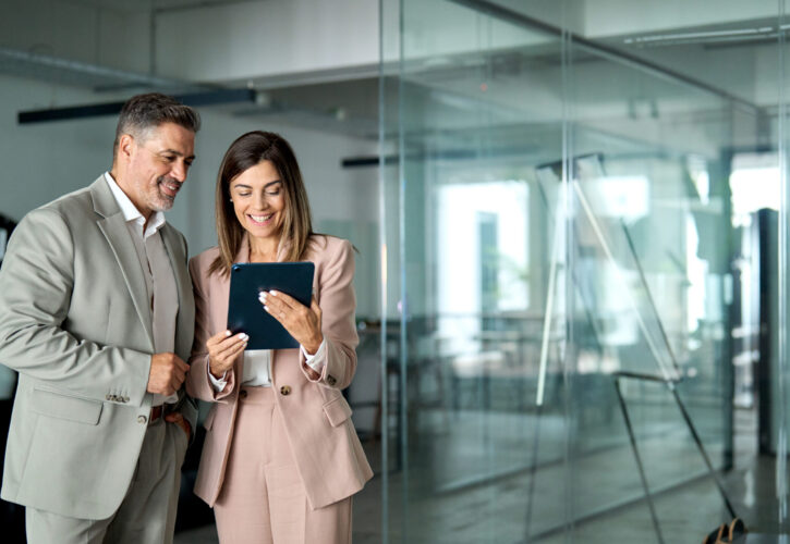 Finanzberater:in werden mit § 34f GewO – Alles zur Zulassung, Prüfung und Weiterbildung – inklusive IHK-Vorbereitung.