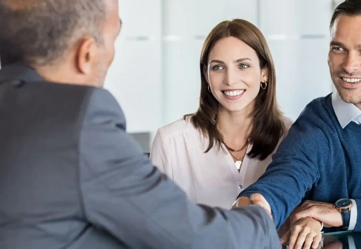 Weiterbildung in der Finanz-, Versicherungs- & Immobilienbranche – Alles, was Sie wissen müssen – strukturiert & verständlich