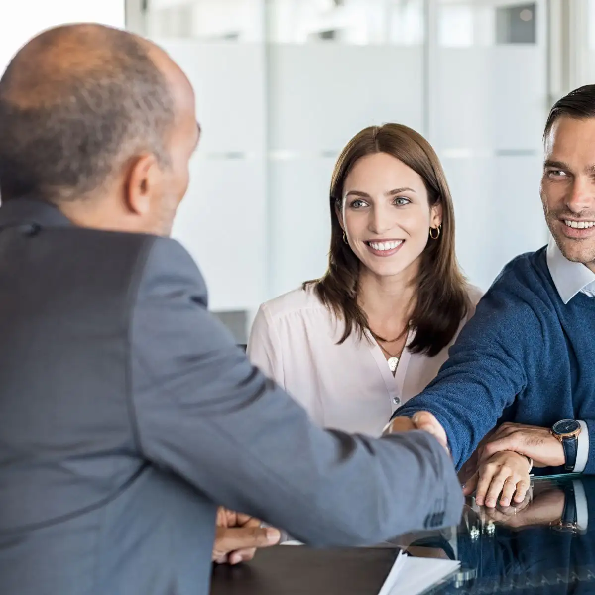 Weiterbildung in der Finanz-, Versicherungs- & Immobilienbranche - Alles, was Sie wissen müssen – strukturiert & verständlich